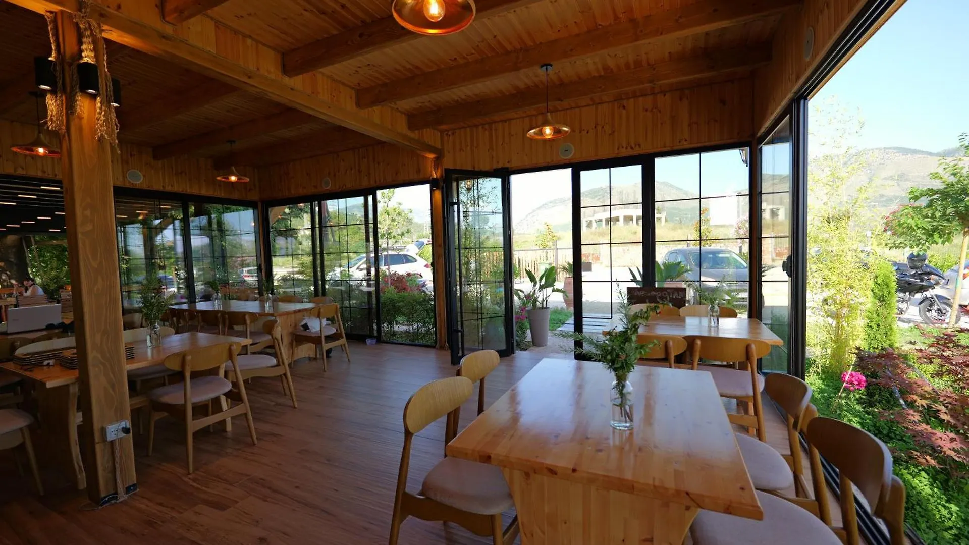Mesopotam Agrotourism Resort ساراندا ألبانيا